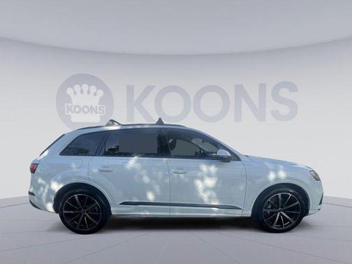 2022 Audi Q7 55 Prestige