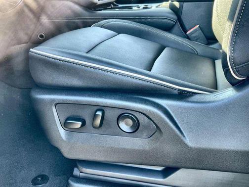 2025 GMC Yukon 4WD Elevation