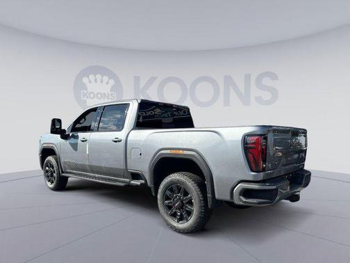 2025 GMC Sierra 2500 AT4