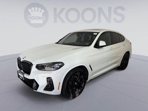 2025 BMW X4 xDrive30i