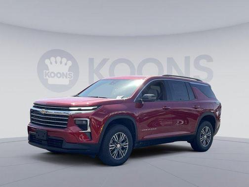 2025 Chevrolet Traverse LT
