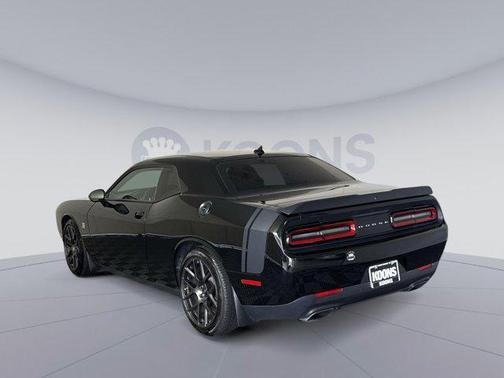 2016 Dodge Challenger R/T Scat Pack