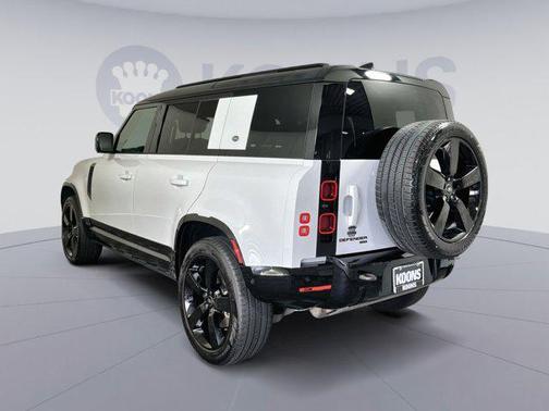 2022 Land Rover Defender 110 X-Dynamic HSE