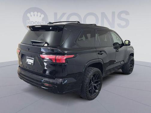 2024 Toyota Sequoia Platinum