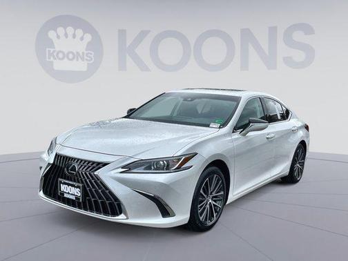 2025 Lexus ES 350 Base