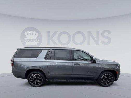 2021 Chevrolet Suburban RST
