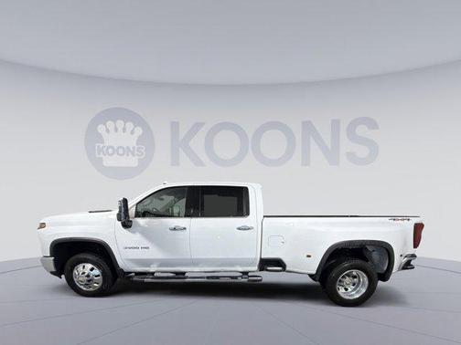 2025 Chevrolet Silverado 3500 LTZ