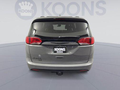 2020 Chrysler Pacifica Touring-L Plus