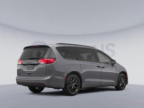 2020 Chrysler Pacifica Touring-L Plus
