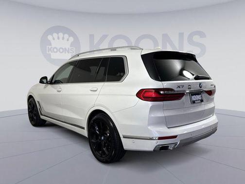 Mineral White Metallic 2019 BMW X7 xDrive40i