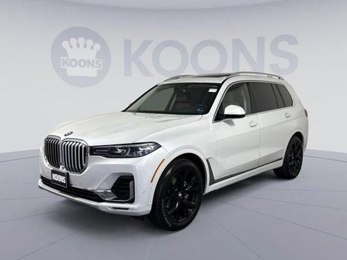 Mineral White Metallic 2019 BMW X7 xDrive40i