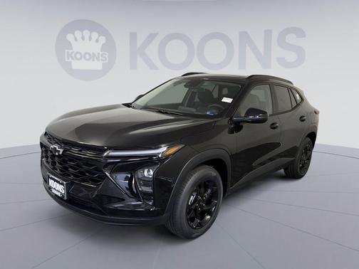 Mosaic Black Metallic 2026 Chevrolet Trax LT