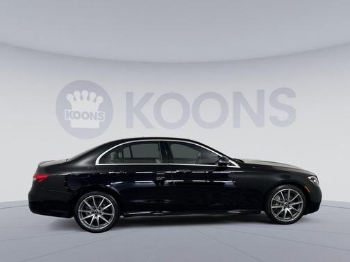 Black 2022 Mercedes-Benz E-Class 4MATIC