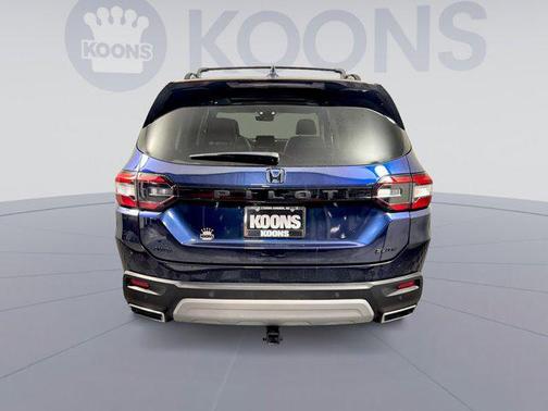 2023 Honda Pilot AWD Elite