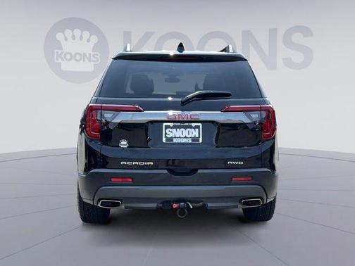 2023 GMC Acadia AWD AT4