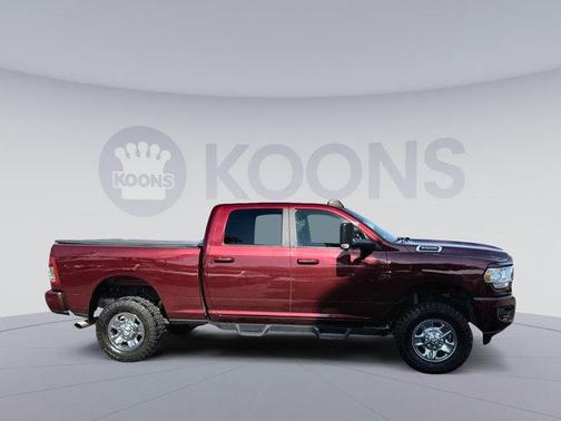 2021 RAM 2500 Big Horn Crew Cab 4x4 6'4' Box