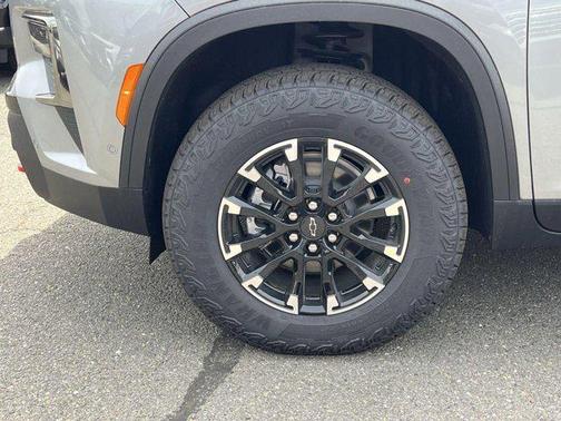 2025 Chevrolet Traverse AWD Z71