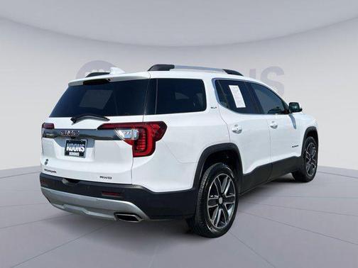 2022 GMC Acadia AWD SLT