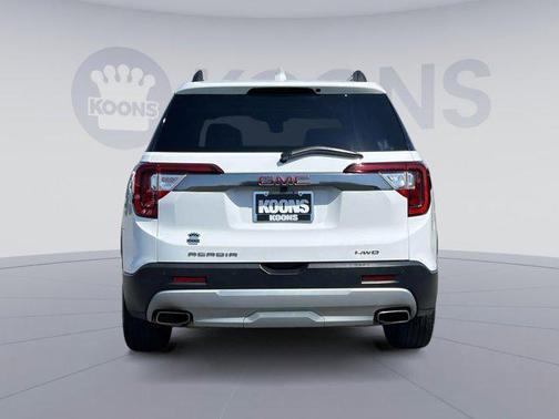 2022 GMC Acadia AWD SLT