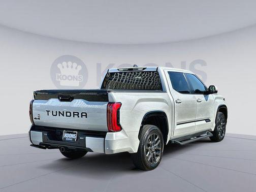 2024 Toyota Tundra Hybrid Platinum