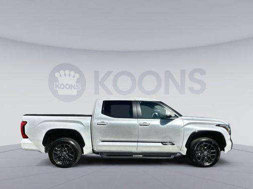 2024 Toyota Tundra Hybrid Platinum