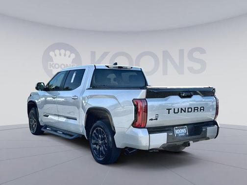 2024 Toyota Tundra Hybrid Platinum