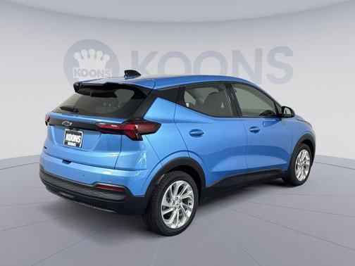 Marina Blue Metallic 2027 Chevrolet Bolt LT FWD