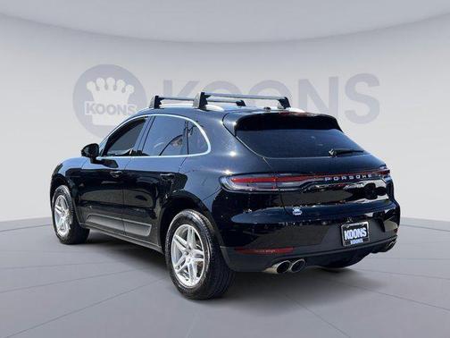 2021 Porsche Macan Base