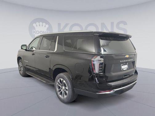 2026 Chevrolet Suburban LT