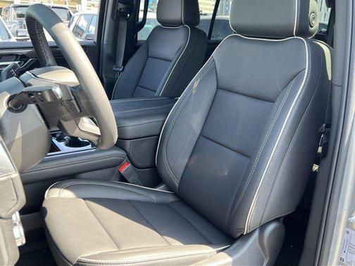 2025 GMC Yukon 4WD Elevation