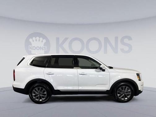 2024 Kia Telluride LX