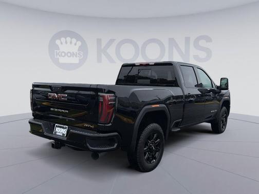 Onyx Black 2026 GMC Sierra 2500 AT4
