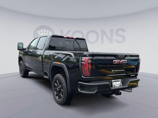 Onyx Black 2026 GMC Sierra 2500 AT4
