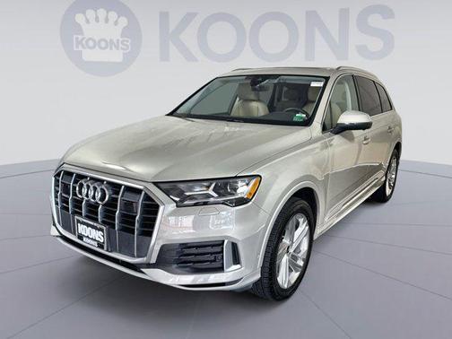 2021 Audi Q7 45 Premium Plus