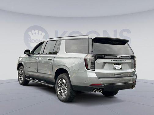 2025 Chevrolet Suburban 4WD Z71