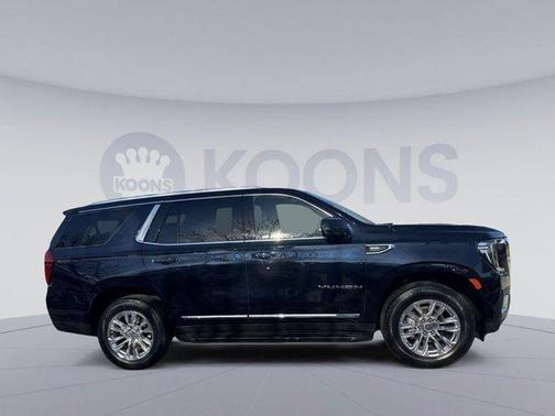 Midnight Blue Metallic 2022 GMC Yukon SLT