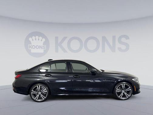 2022 BMW 330 xDrive