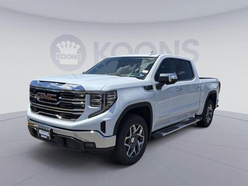 Glacier White Tricoat 2026 GMC Sierra 1500 SLT