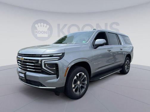 2025 Chevrolet Suburban LT