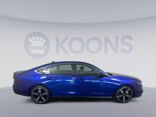 Still Night Pearl 2023 Honda Accord Hybrid Sport