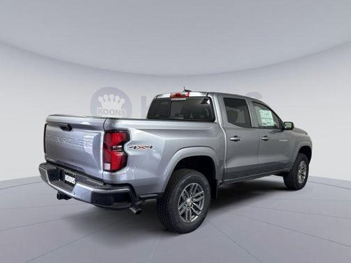 Sterling Gray Metallic 2026 Chevrolet Colorado LT