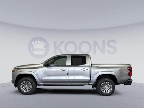 Sterling Gray Metallic 2026 Chevrolet Colorado LT