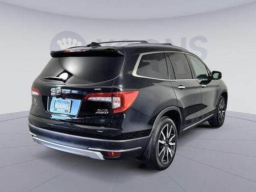 2022 Honda Pilot AWD Elite