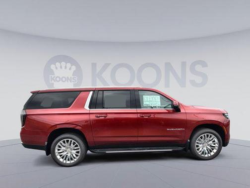 2025 Chevrolet Suburban LT