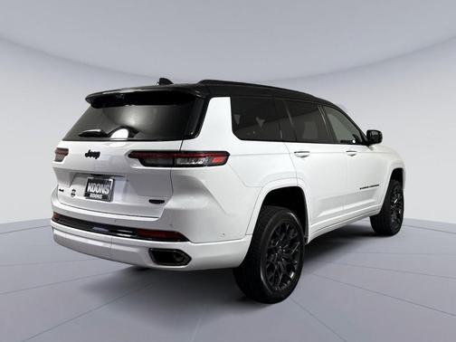 Bright White Clearcoat 2025 Jeep Grand Cherokee L Summit Reserve