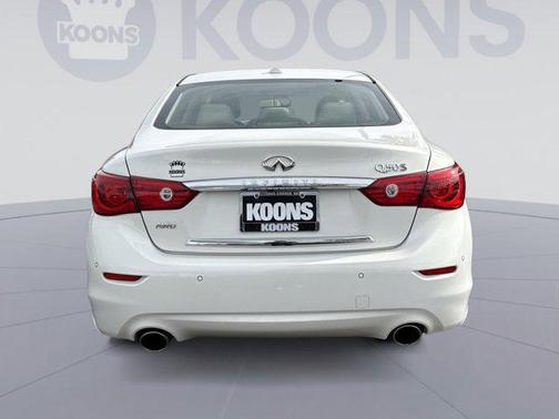 2015 INFINITI Q50 Sport