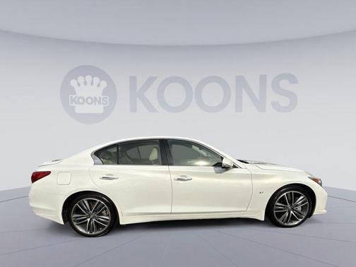 2015 INFINITI Q50 Sport