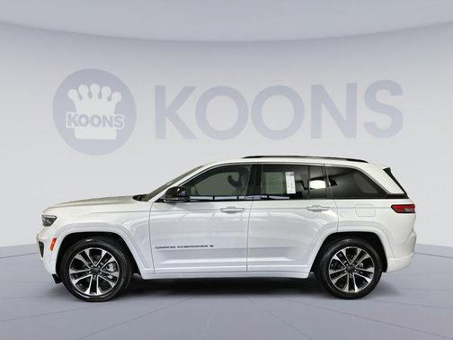 2022 Jeep Grand Cherokee Overland