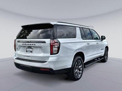 2021 Chevrolet Suburban 4WD Z71