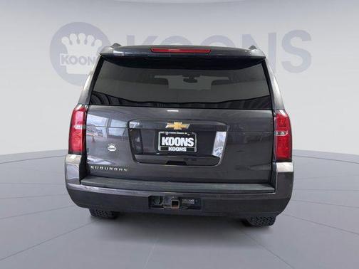 2016 Chevrolet Suburban LS